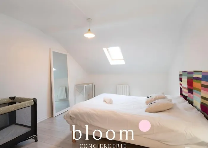 Face A La Gare Tres Bel アパート *